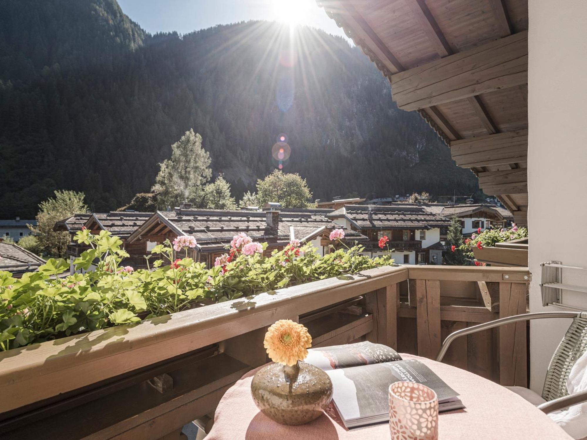 Apparthotel "Landhaus Veronika" Mayrhofen Esterno foto
